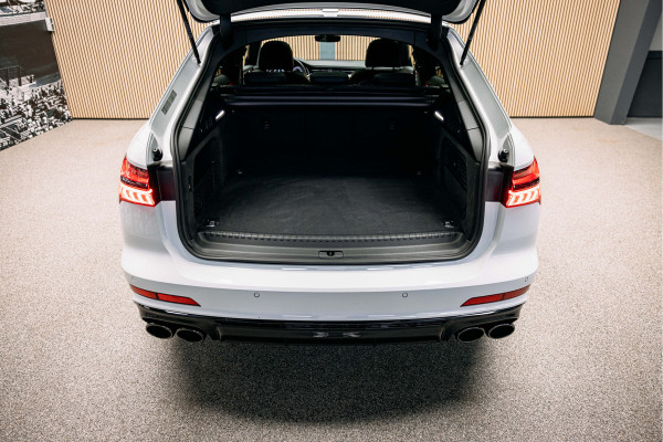 Audi A6 Avant 55 TFSI e quattro Competition | Hybride | Quattro | Head-up | 360 camera | Sportstoelen | Audi A6 Avant 55 TFSI e quattro Competition | Hybride | Quattro | Head-up | 360 camera | Sportstoelen |