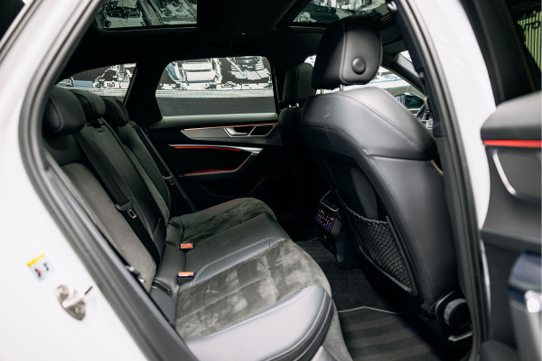 Audi A6 Avant 55 TFSI e quattro Competition | Hybride | Quattro | Head-up | 360 camera | Sportstoelen | Audi A6 Avant 55 TFSI e quattro Competition | Hybride | Quattro | Head-up | 360 camera | Sportstoelen |