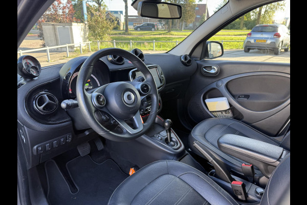 Smart Forfour EQ Aut. Comfort Plus | Camera | Sfeer Verlichting | Leder | ECC |