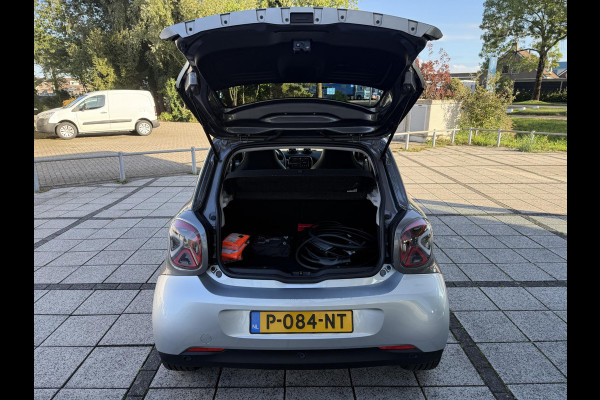 Smart Forfour EQ Aut. Comfort Plus | Camera | Sfeer Verlichting | Leder | ECC |