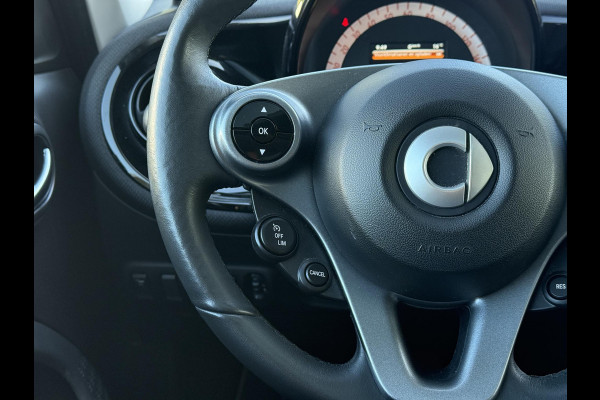Smart Forfour EQ Aut. Comfort Plus | Camera | Sfeer Verlichting | Leder | ECC |