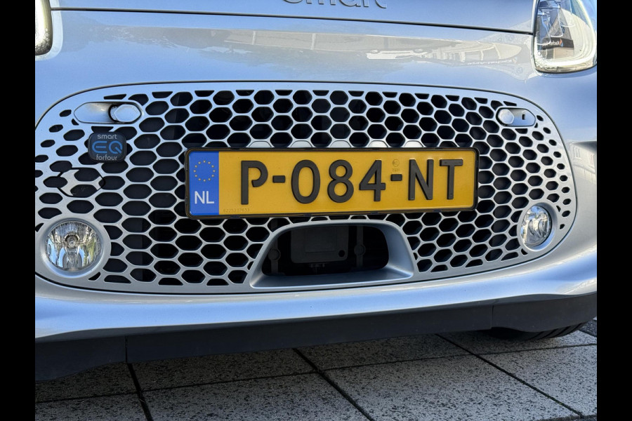 Smart Forfour EQ Aut. Comfort Plus | Camera | Sfeer Verlichting | Leder | ECC |