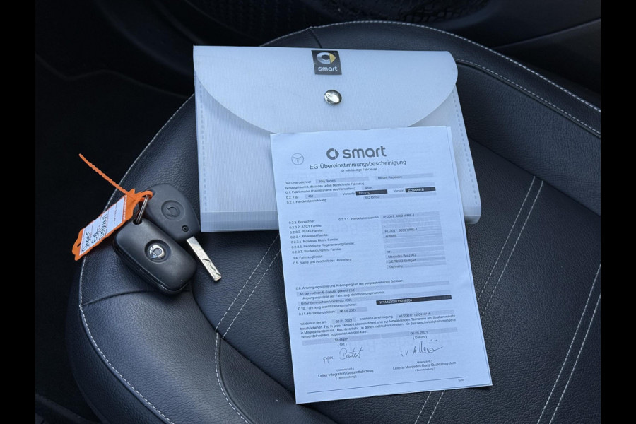 Smart Forfour EQ Aut. Comfort Plus | Camera | Sfeer Verlichting | Leder | ECC |