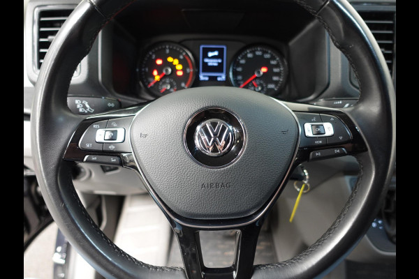 Volkswagen Crafter 177pk Automaat L3H3 L2H2 Highline Airco App-connect ACC Camera Trekhaak