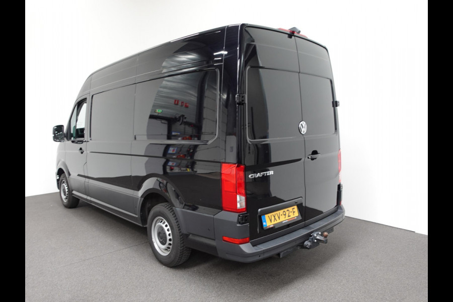 Volkswagen Crafter 177pk Automaat L3H3 L2H2 Highline Airco App-connect ACC Camera Trekhaak