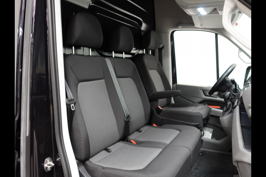 Volkswagen Crafter 177pk Automaat L3H3 L2H2 Highline Airco App-connect ACC Camera Trekhaak