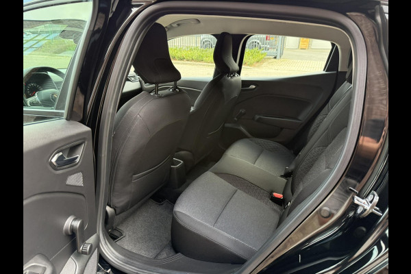 Renault Clio 1.0 TCe / Navigatie / Apple CarPlay - Android / 1e Eigenaar / ALL-Season banden / Cruise Control / PDC met optische w