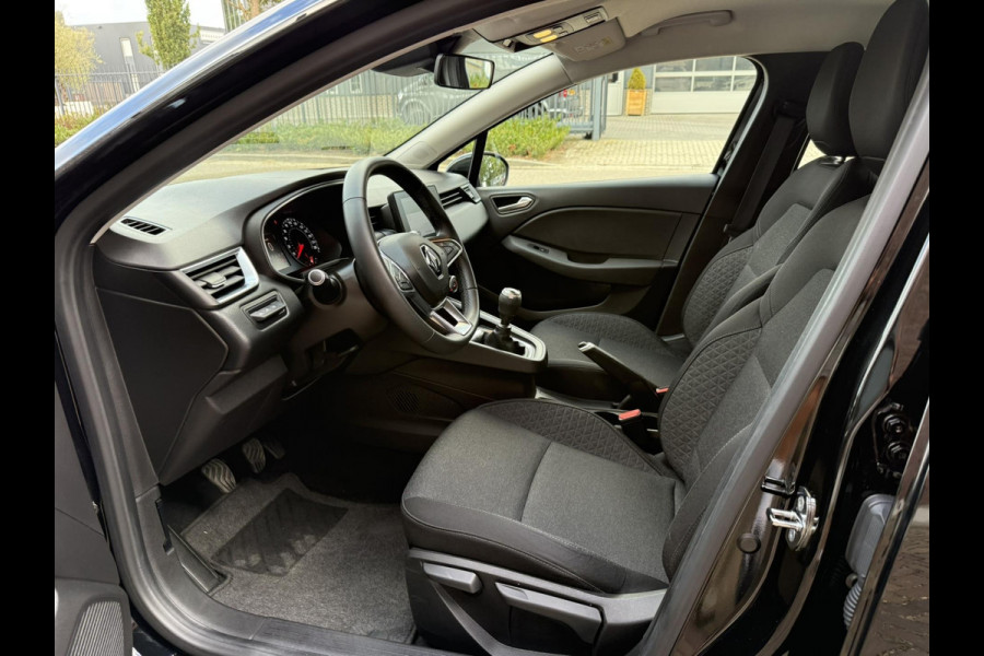 Renault Clio 1.0 TCe / Navigatie / Apple CarPlay - Android / 1e Eigenaar / ALL-Season banden / Cruise Control / PDC met optische w