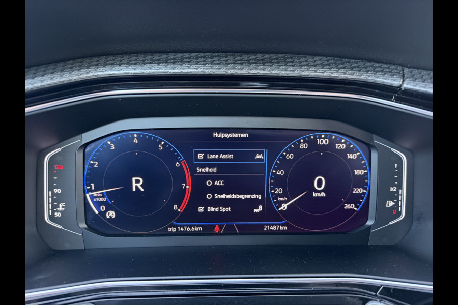 Volkswagen T-Cross 1.5 TSI 150pk DSG R-Line | Acc | Lane | Camera