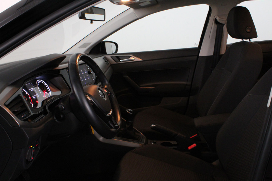 Volkswagen Polo 1.0 TSI Comfortline95pk > Navi/Trekhaak/Adapt. cruise/all season banden...