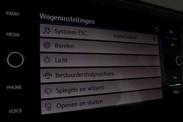 Volkswagen Polo 1.0 TSI Comfortline95pk > Navi/Trekhaak/Adapt. cruise/all season banden...