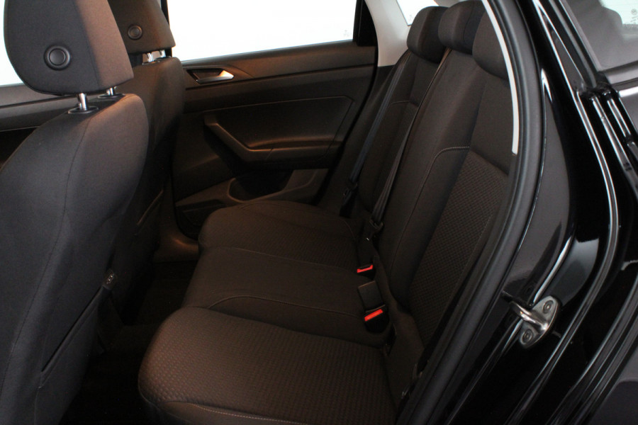Volkswagen Polo 1.0 TSI Comfortline95pk > Navi/Trekhaak/Adapt. cruise/all season banden...
