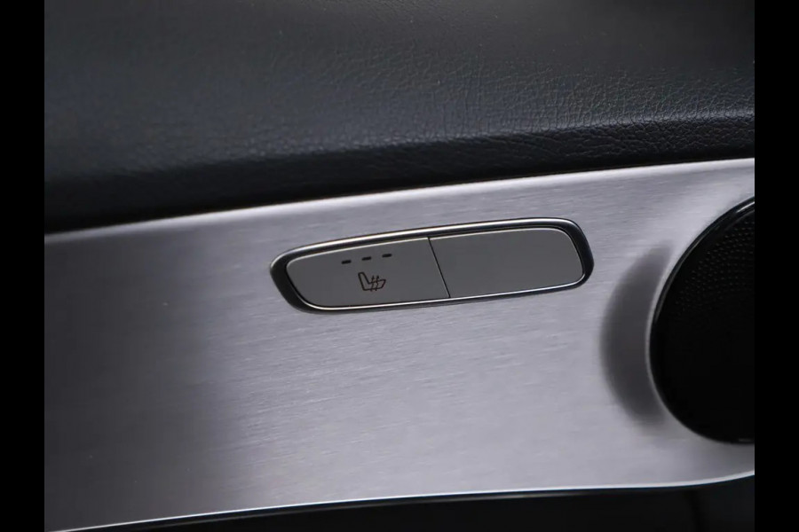 Mercedes-Benz C-Klasse Estate 200 AMG Night Virtual Leer Trekh. NAP