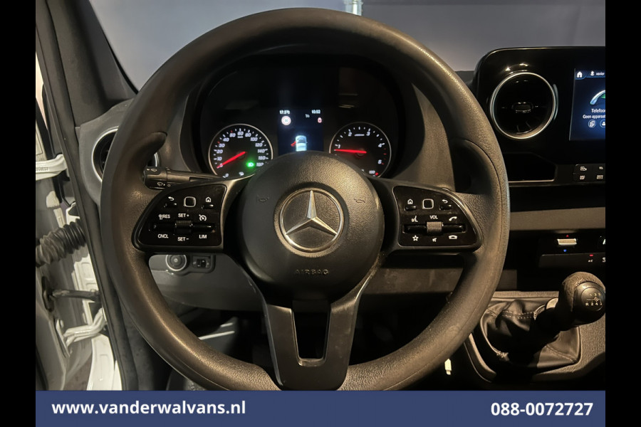 Mercedes-Benz Sprinter 316 CDI 164pk L3H2 Euro6 Airco | Camera | XL Navigatie | Apple Carplay Android Auto, Stoelverwarming, Cruisecontrol, Chauffeursstoel, Parkeersensoren, Bijrijdersbank, 3500kg trekhaak