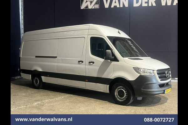 Mercedes-Benz Sprinter 316 CDI 164pk L3H2 Euro6 Airco | Camera | XL Navigatie | Apple Carplay Android Auto, Stoelverwarming, Cruisecontrol, Chauffeursstoel, Parkeersensoren, Bijrijdersbank, 3500kg trekhaak