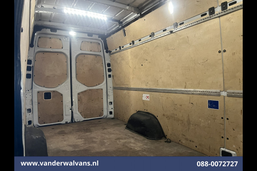 Mercedes-Benz Sprinter 316 CDI 164pk L3H2 Euro6 Airco | Camera | XL Navigatie | Apple Carplay Android Auto, Stoelverwarming, Cruisecontrol, Chauffeursstoel, Parkeersensoren, Bijrijdersbank, 3500kg trekhaak