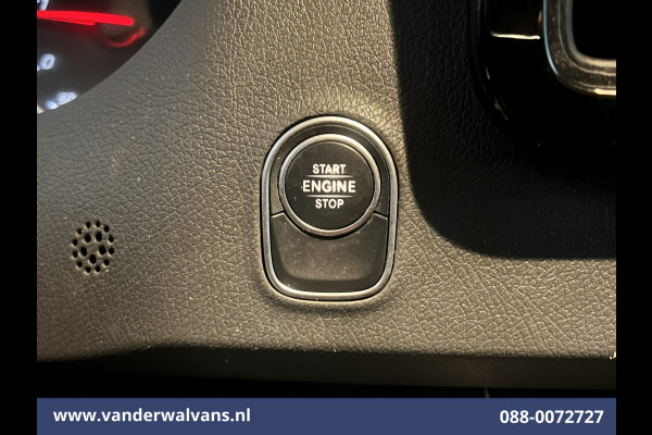 Mercedes-Benz Sprinter 316 CDI 164pk L3H2 Euro6 Airco | Camera | XL Navigatie | Apple Carplay Android Auto, Stoelverwarming, Cruisecontrol, Chauffeursstoel, Parkeersensoren, Bijrijdersbank, 3500kg trekhaak
