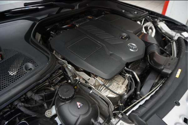 Mercedes-Benz E-Klasse 200 d Business Solution AMG | NL AUTO | 1ste Eigenaar | Dealer onderhouden | Panoramadak | Sfeerverlichting | Leder | 360 camera | Cruise + Lane | Burmester