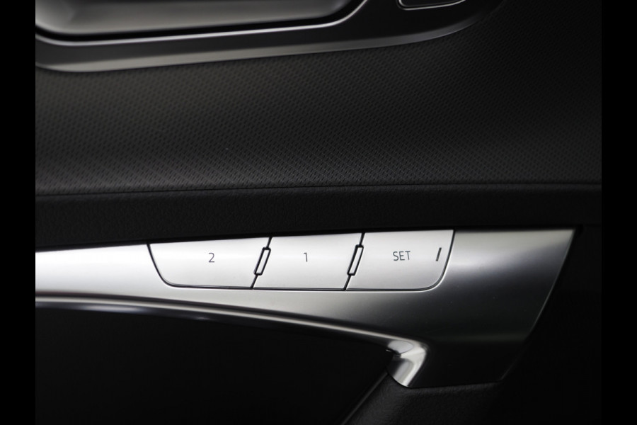 Audi A6 Avant 50 TFSI e quattro | Panoramadak | Camera | Memory | Adaptive Cruise | Carplay