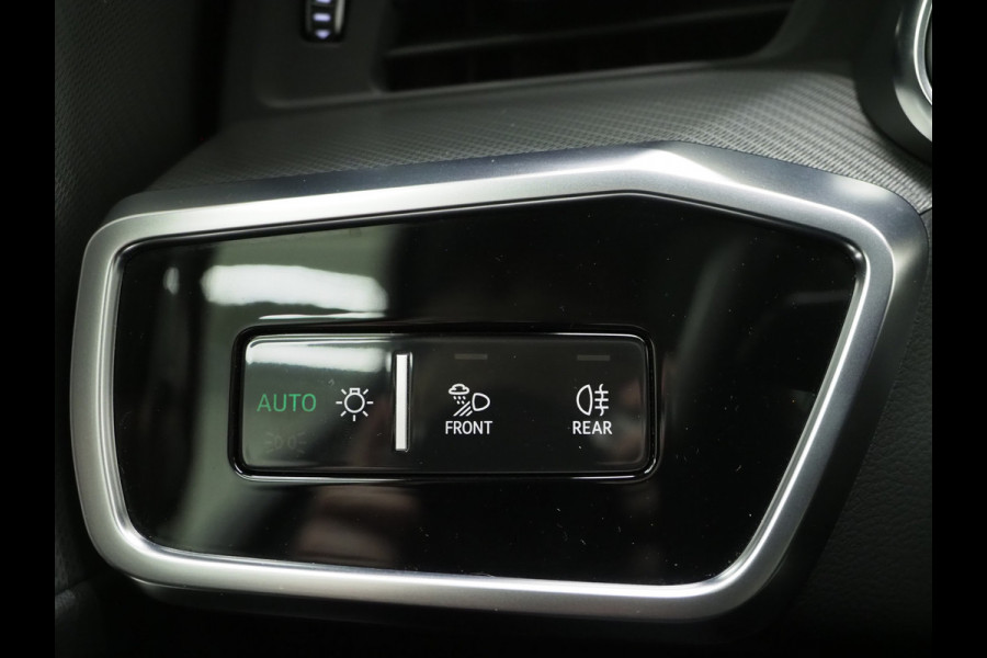 Audi A6 Avant 50 TFSI e quattro | Panoramadak | Camera | Memory | Adaptive Cruise | Carplay