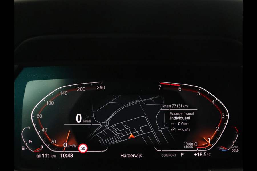 BMW 2 Serie 218i M Sport | Panoramadak | Sportstoelen | Leder | Camera | Carplay | Live Cockpit | Stoelverwarming | Getint glas | Navigatie | Climate control | Full LED