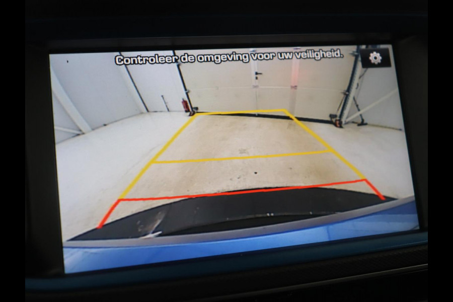 Hyundai IONIQ 1.6 GDi Comfort | Xenon | Carplay | Camera | Adaptive cruise | Keyless | Navigatie | Parkeerhulp | Climate control Hyundai IONIQ 1.6 GDi Comfort | Xenon | Carplay | Camera | Adaptive cruise | Keyless | Navigatie | Parkeerhulp | Climate control