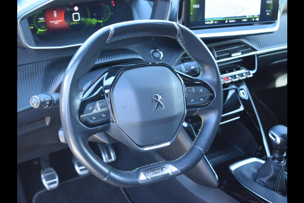Peugeot 2008 1.2 PureTech GT-Line | Camera + sensoren | Navigatie | Carplay | Cruise control | Climate control