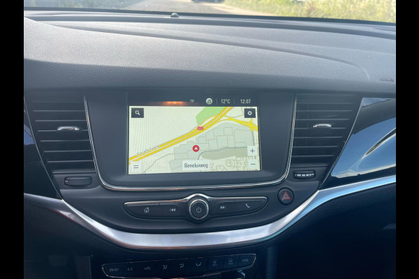 Opel Astra Sports Tourer 1.2 Design & Tech / camera / trekhaak