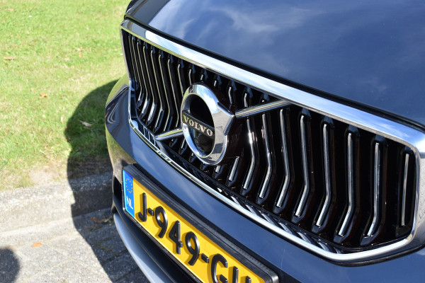 Volvo XC40 T3 163PK Automaat Inscription | Blis | ACC | Leder | 360 camera | Stoelverwarming | 19"LMV