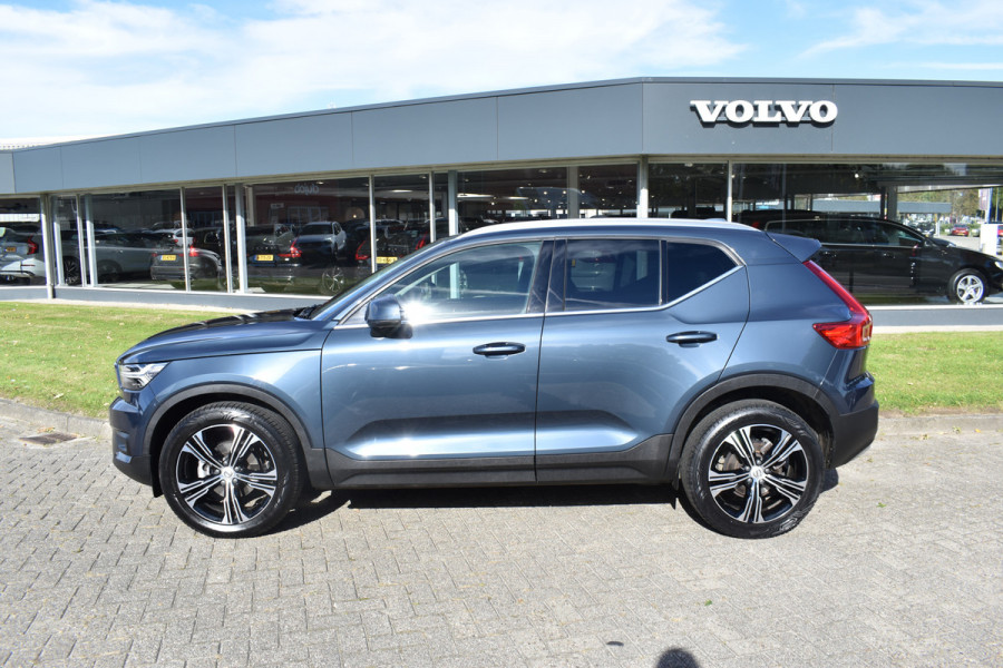 Volvo XC40 T3 163PK Automaat Inscription | Blis | ACC | Leder | 360 camera | Stoelverwarming | 19"LMV