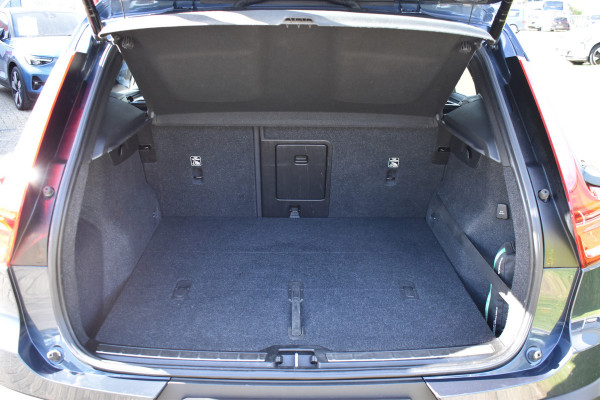 Volvo XC40 T3 163PK Automaat Inscription | Blis | ACC | Leder | 360 camera | Stoelverwarming | 19"LMV