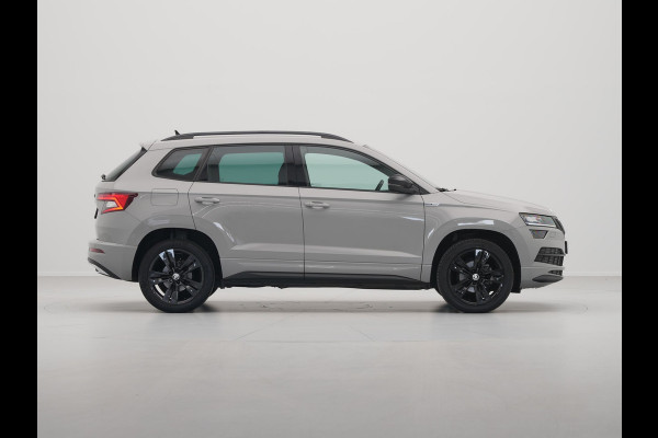 Škoda Karoq 1.5 TSI ACT 150pk DSG Sportline Business Navigatie CantonSound Stoelverwarming Camera Carplay Sideassist