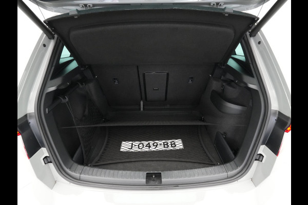 Škoda Karoq 1.5 TSI ACT 150pk DSG Sportline Business Navigatie CantonSound Stoelverwarming Camera Carplay Sideassist