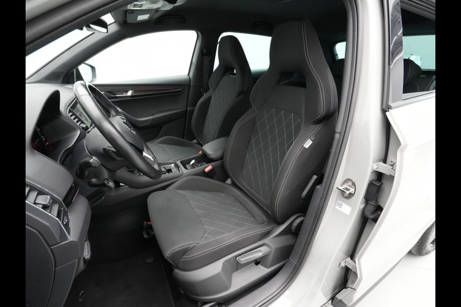 Škoda Karoq 1.5 TSI ACT 150pk DSG Sportline Business Navigatie CantonSound Stoelverwarming Camera Carplay Sideassist