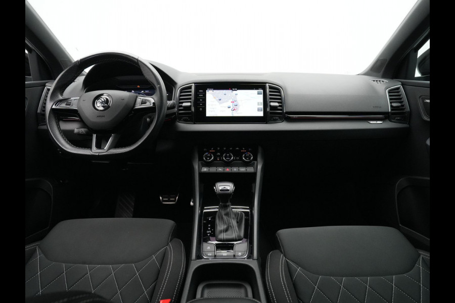 Škoda Karoq 1.5 TSI ACT 150pk DSG Sportline Business Navigatie CantonSound Stoelverwarming Camera Carplay Sideassist