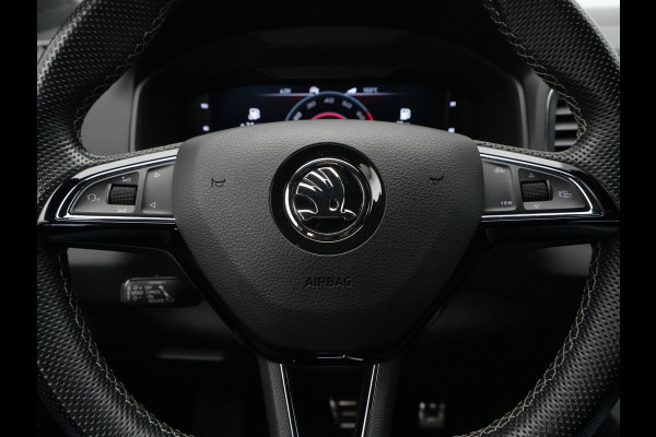 Škoda Karoq 1.5 TSI ACT 150pk DSG Sportline Business Navigatie CantonSound Stoelverwarming Camera Carplay Sideassist