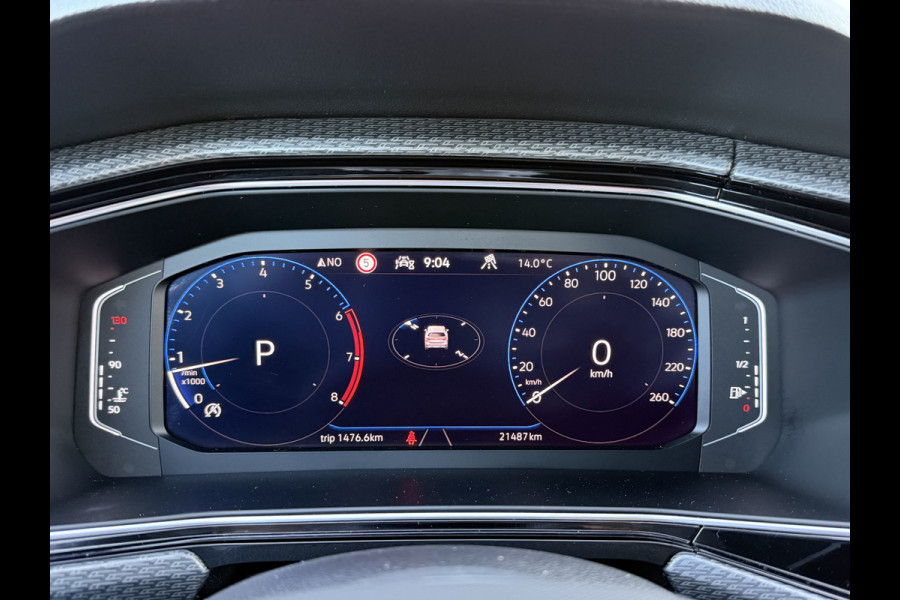 Volkswagen T-Cross 1.5 TSI 150pk DSG R-Line | Acc | Lane | Camera