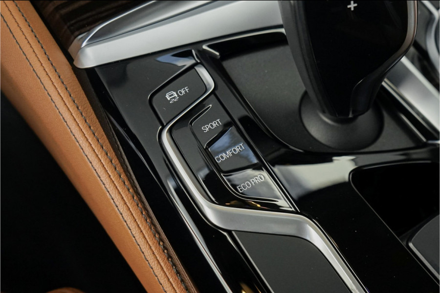 BMW 5 Serie 530i High Ex Luxury Schuifdak Comfortstoel Navi Trekhaak Camera