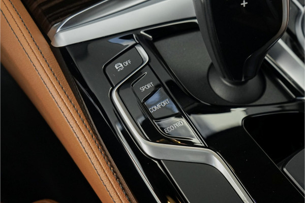 BMW 5 Serie 530i High Ex Luxury Schuifdak Comfortstoel Navi Trekhaak Camera