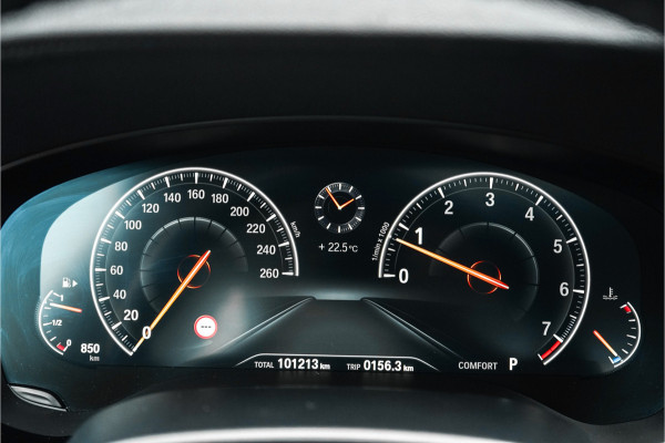 BMW 5 Serie 530i High Ex Luxury Schuifdak Comfortstoel Navi Trekhaak Camera