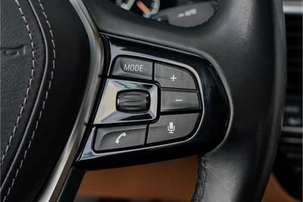 BMW 5 Serie 530i High Ex Luxury Schuifdak Comfortstoel Navi Trekhaak Camera