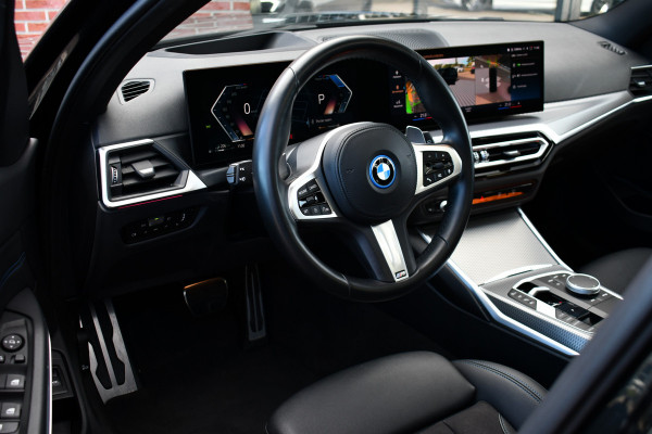BMW 3 Serie Touring 320e M-Sport Pano El-zetels 360-cam HUD 19inch