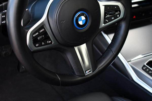 BMW 3 Serie Touring 320e M-Sport Pano El-zetels 360-cam HUD 19inch