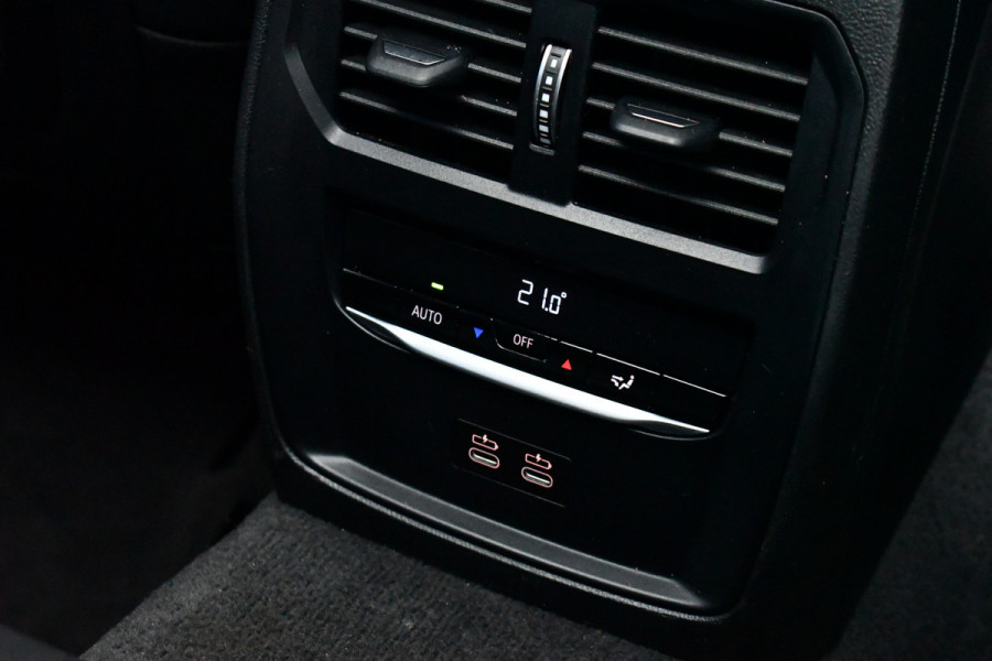 BMW 3 Serie Touring 320e M-Sport Pano El-zetels 360-cam HUD 19inch