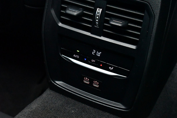 BMW 3 Serie Touring 320e M-Sport Pano El-zetels 360-cam HUD 19inch