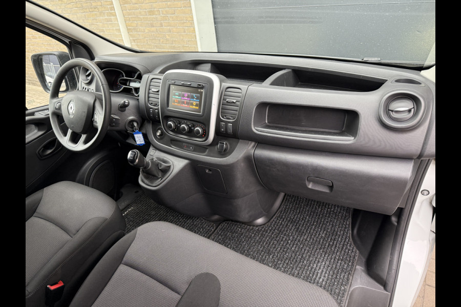 Renault Trafic 2.0 dCi 120PK EURO 6 T29 L1H1 Comfort Trekhaak/navigatie systeem/cruise control