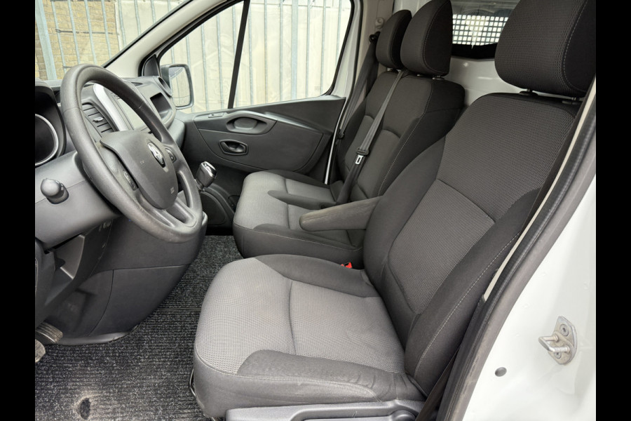 Renault Trafic 2.0 dCi 120PK EURO 6 T29 L1H1 Comfort Trekhaak/navigatie systeem/cruise control