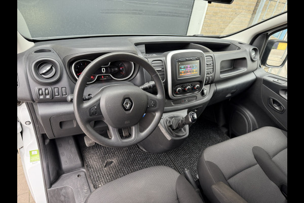 Renault Trafic 2.0 dCi 120PK EURO 6 T29 L1H1 Comfort Trekhaak/navigatie systeem/cruise control
