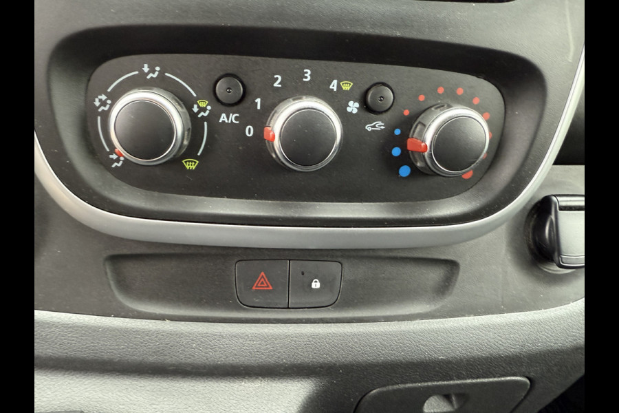 Renault Trafic 2.0 dCi 120PK EURO 6 T29 L1H1 Comfort Trekhaak/navigatie systeem/cruise control