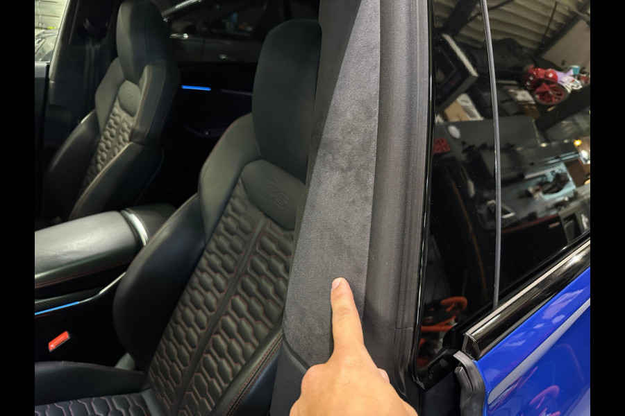 Audi RSQ8 4.0 **Ceramic/Carbon/Alcantara/HUD/ACC**